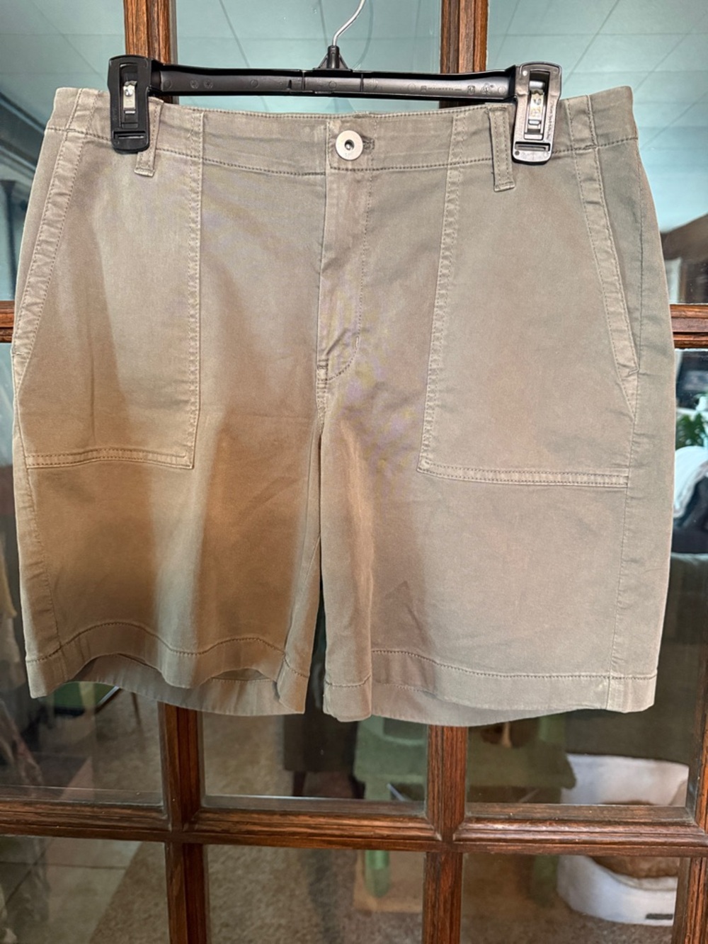 J. Jill Womens Olive Green Utility Cargo Shorts Size 8 Mid Rise‎ Patch Pockets